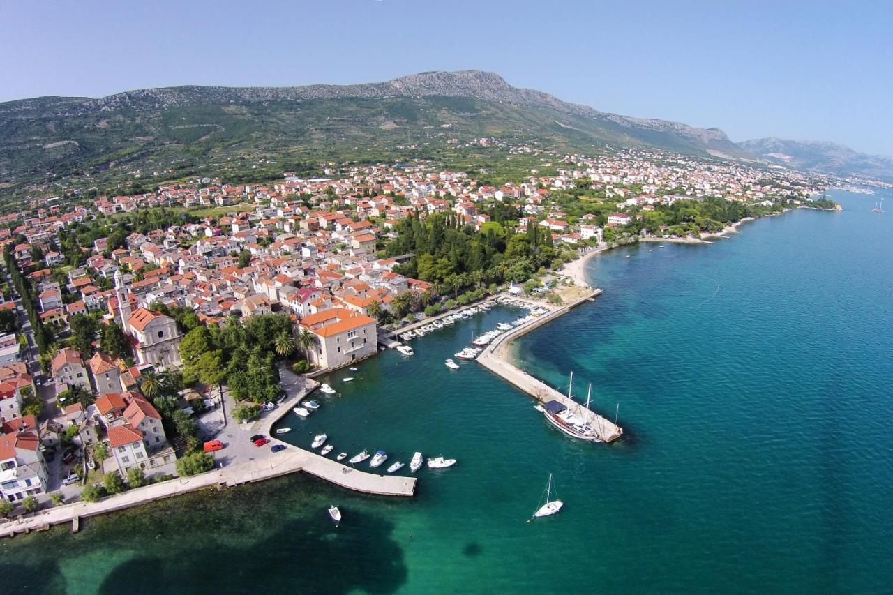 Apartments By The Sea Kastel Luksic, Kastela - 21921 Zewnętrze zdjęcie